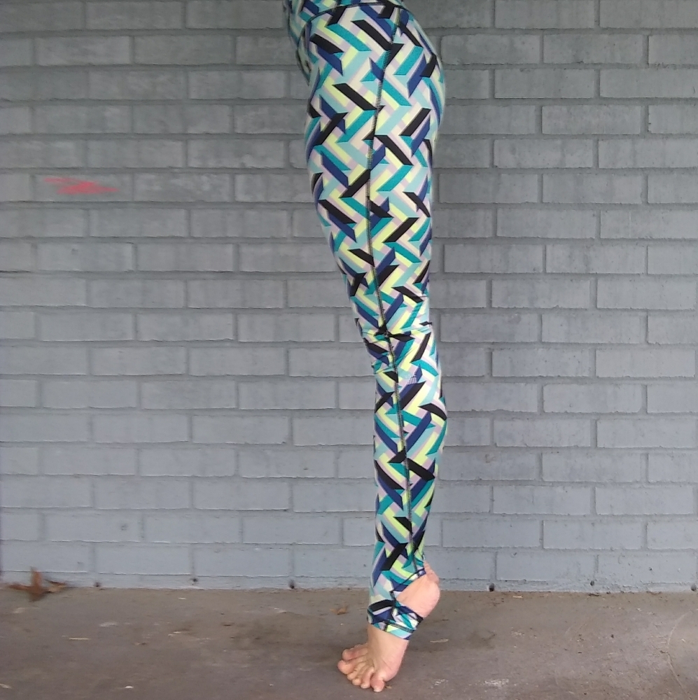 VSX stirrup leggings size S